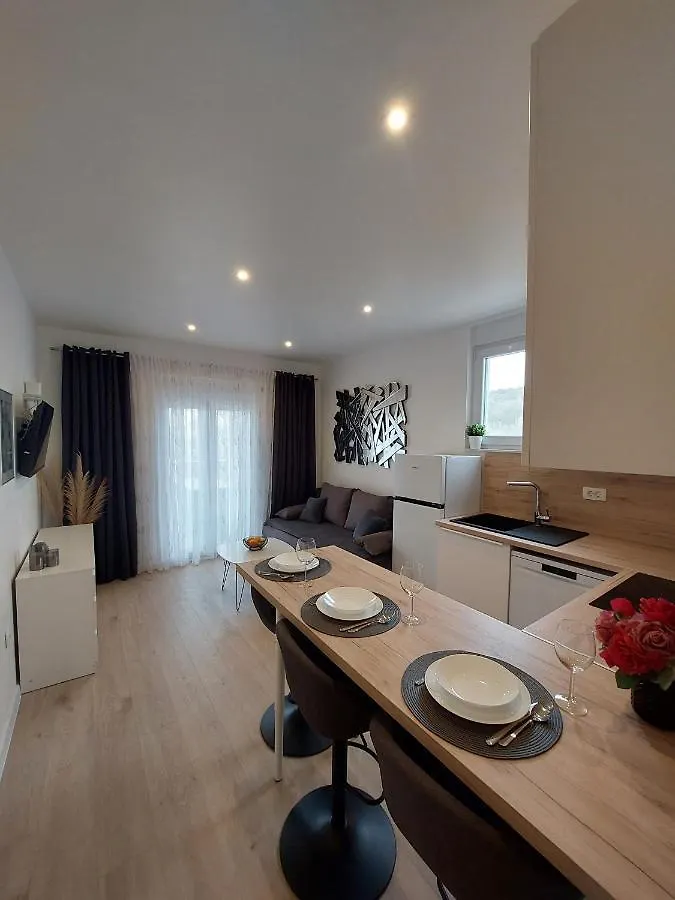 Apartments Amare Kali 0*,  Croatia